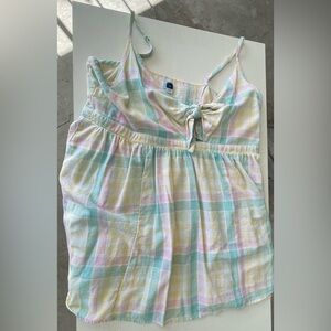 No major flaws. Inspection shows: minor wear on fabric.